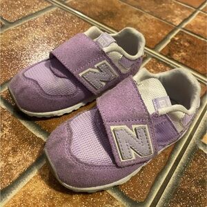 New Balance Toddler size 7 Lavender Sneakers